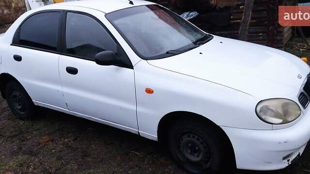 Белый Дэу Ланос, объемом двигателя 1.5 л и пробегом 279 тыс. км за 1900 $, фото 5 на Automoto.ua