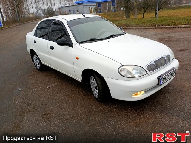 Белый Дэу Ланос, объемом двигателя 1.5 л и пробегом 230 тыс. км за 2750 $, фото 5 на Automoto.ua