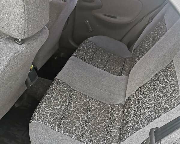 Деу Ланос 2008 у Кривому Розі на Automoto.ua Білий Деу Ланос, об'ємом двигуна 1.5 л та пробігом 189 тис. км за 2700 $, фото 7 на Automoto.ua