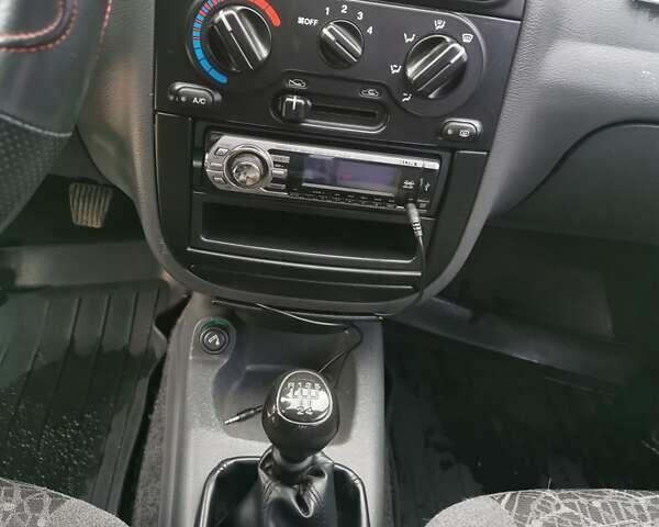 Деу Ланос 2008 у Кривому Розі на Automoto.ua Білий Деу Ланос, об'ємом двигуна 1.5 л та пробігом 189 тис. км за 2700 $, фото 8 на Automoto.ua