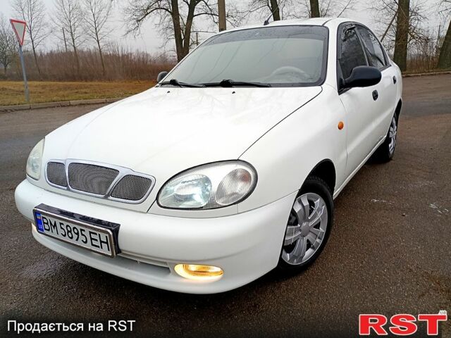 Белый Дэу Ланос, объемом двигателя 1.5 л и пробегом 230 тыс. км за 2750 $, фото 4 на Automoto.ua