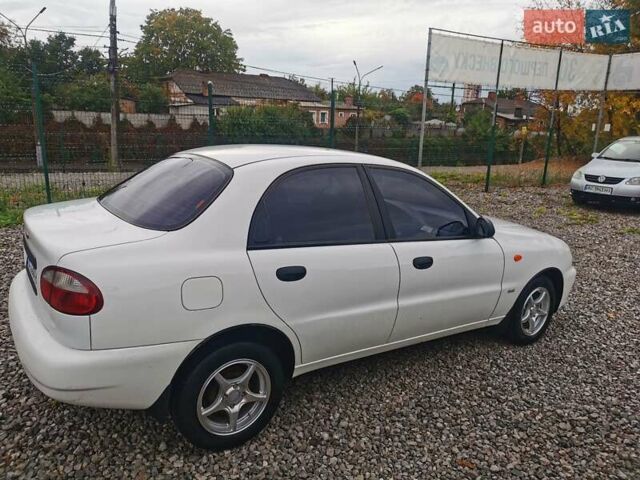 Деу Ланос 2008 у Кривому Розі на Automoto.ua Білий Деу Ланос, об'ємом двигуна 1.5 л та пробігом 189 тис. км за 2700 $, фото 6 на Automoto.ua