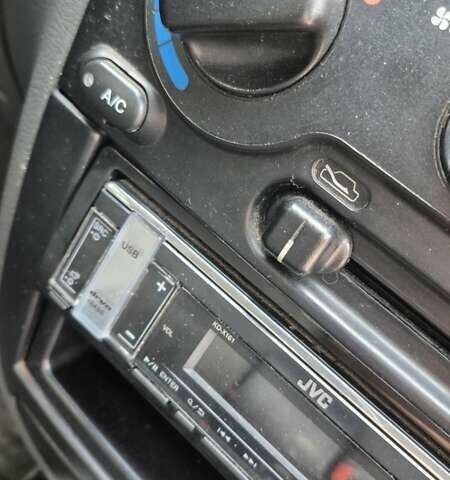 Белый Дэу Ланос, объемом двигателя 1.6 л и пробегом 183 тыс. км за 2200 $, фото 5 на Automoto.ua