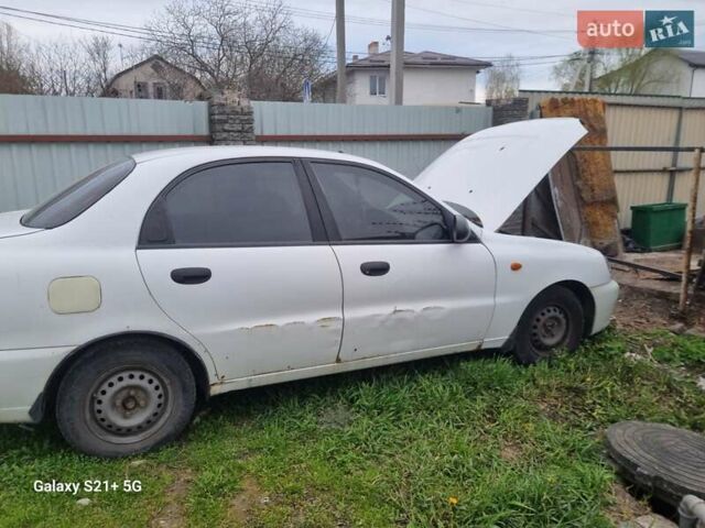 Дэу Ланос 2010 в Борисполе на Automoto.ua Белый Дэу Ланос, объемом двигателя 1.5 л и пробегом 382 тыс. км за 1100 $, фото 2 на Automoto.ua