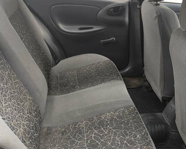 Деу Ланос 2011 у Глубокой на Automoto.ua Білий Деу Ланос, об'ємом двигуна 1.5 л та пробігом 300 тис. км за 1550 $, фото 15 на Automoto.ua