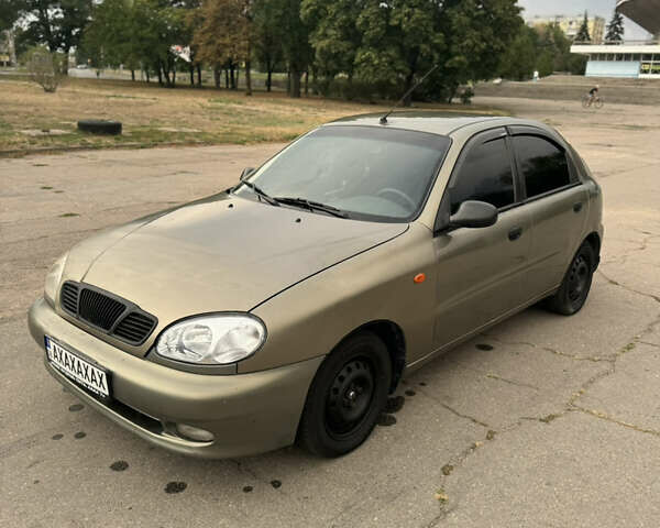 Бежевий Деу Ланос, об'ємом двигуна 1.5 л та пробігом 214 тис. км за 2850 $, фото 1 на Automoto.ua