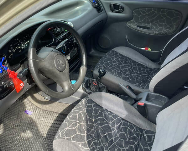 Бежевий Деу Ланос, об'ємом двигуна 1.5 л та пробігом 275 тис. км за 1600 $, фото 2 на Automoto.ua