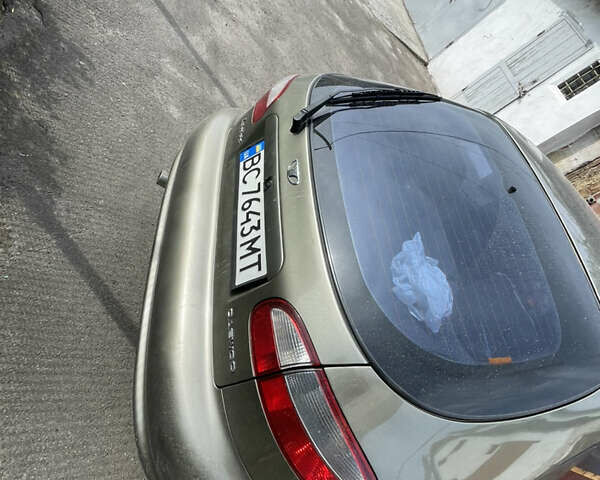 Бежевий Деу Ланос, об'ємом двигуна 1.5 л та пробігом 275 тис. км за 1600 $, фото 4 на Automoto.ua