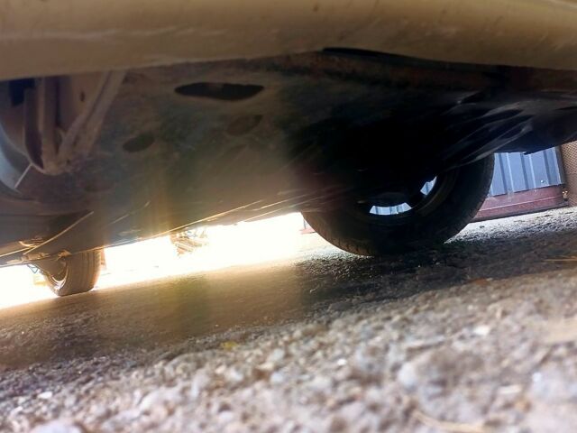 Дэу Ланос 2003 в Теплодаре на Automoto.ua Бежевый Дэу Ланос, объемом двигателя 1.6 л и пробегом 0 тыс. км за 2300 $, фото 4 на Automoto.ua