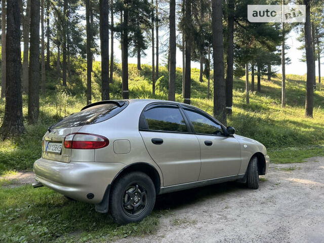 Бежевий Деу Ланос, об'ємом двигуна 1.5 л та пробігом 230 тис. км за 2600 $, фото 1 на Automoto.ua