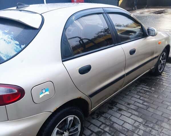 Бежевий Деу Ланос, об'ємом двигуна 1.5 л та пробігом 198 тис. км за 2200 $, фото 2 на Automoto.ua