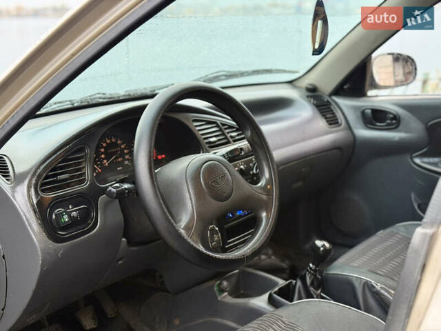Дэу Ланос 2008 в Днепре (Днепропетровске) на Automoto.ua Бежевый Дэу Ланос, объемом двигателя 1.5 л и пробегом 233 тыс. км за 2299 $, фото 15 на Automoto.ua