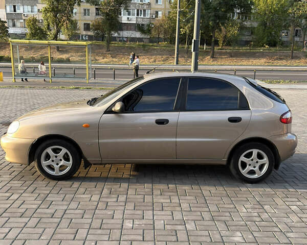 Бежевий Деу Ланос, об'ємом двигуна 1.5 л та пробігом 98 тис. км за 3800 $, фото 7 на Automoto.ua