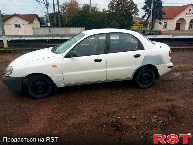 Бежевый Дэу Ланос, объемом двигателя 1.5 л и пробегом 0 тыс. км за 1600 $, фото 1 на Automoto.ua