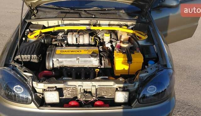 Бежевый Дэу Ланос, объемом двигателя 1.5 л и пробегом 298 тыс. км за 3300 $, фото 14 на Automoto.ua