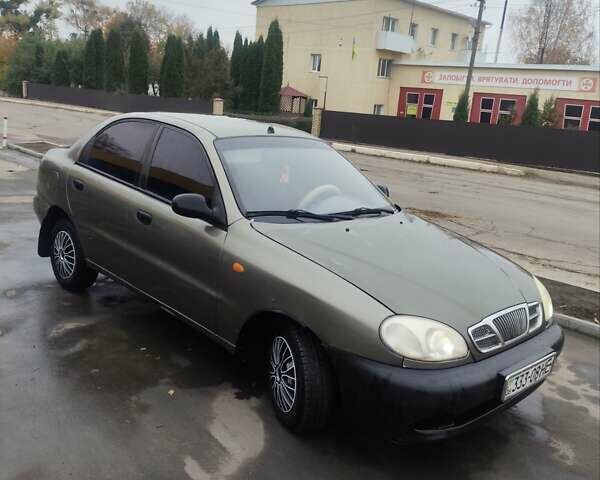 Деу Ланос 2002 у Теплике на Automoto.ua Бежевий Деу Ланос, об'ємом двигуна 1.5 л та пробігом 260 тис. км за 1650 $, фото 3 на Automoto.ua