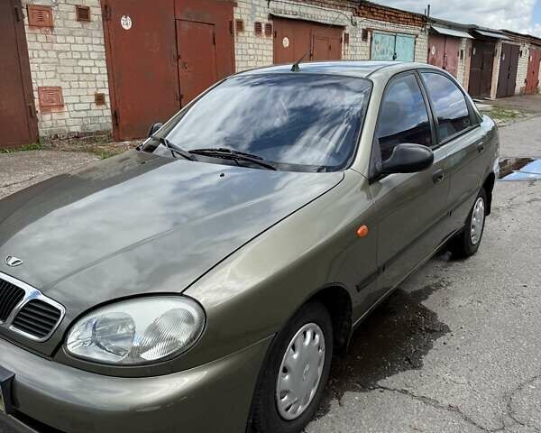 Дэу Ланос 2003 в Чернигове на Automoto.ua Бежевый Дэу Ланос, объемом двигателя 1.5 л и пробегом 236 тыс. км за 3700 $, фото 5 на Automoto.ua