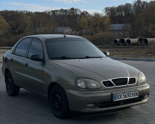 Бежевый Дэу Ланос, объемом двигателя 1.6 л и пробегом 1 тыс. км за 2400 $, фото 2 на Automoto.ua