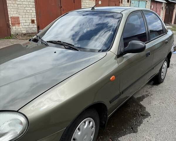 Дэу Ланос 2003 в Чернигове на Automoto.ua Бежевый Дэу Ланос, объемом двигателя 1.5 л и пробегом 236 тыс. км за 3700 $, фото 3 на Automoto.ua
