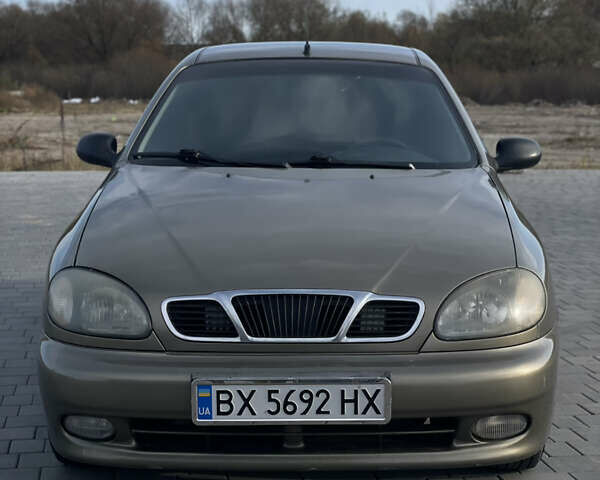 Бежевый Дэу Ланос, объемом двигателя 1.6 л и пробегом 1 тыс. км за 2400 $, фото 1 на Automoto.ua