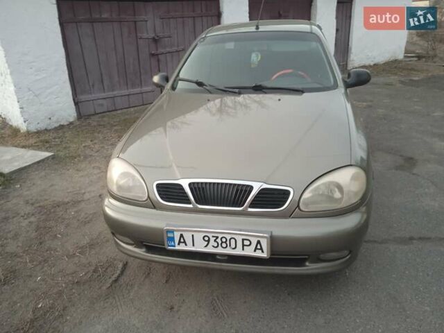 Бежевый Дэу Ланос, объемом двигателя 1.5 л и пробегом 281 тыс. км за 1500 $, фото 3 на Automoto.ua