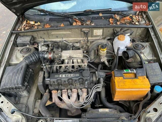 Бежевый Дэу Ланос, объемом двигателя 1.5 л и пробегом 260 тыс. км за 952 $, фото 2 на Automoto.ua