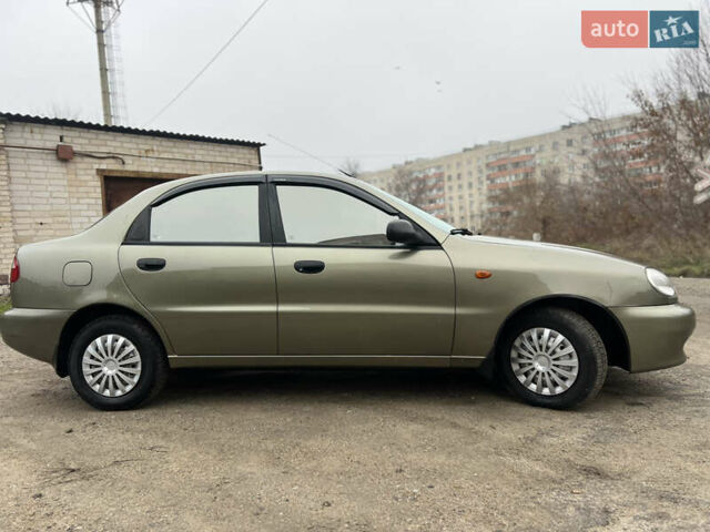Бежевий Деу Ланос, об'ємом двигуна 1.5 л та пробігом 223 тис. км за 2800 $, фото 5 на Automoto.ua
