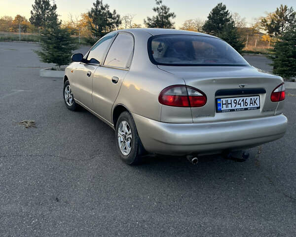 Бежевий Деу Ланос, об'ємом двигуна 1.5 л та пробігом 250 тис. км за 3300 $, фото 6 на Automoto.ua