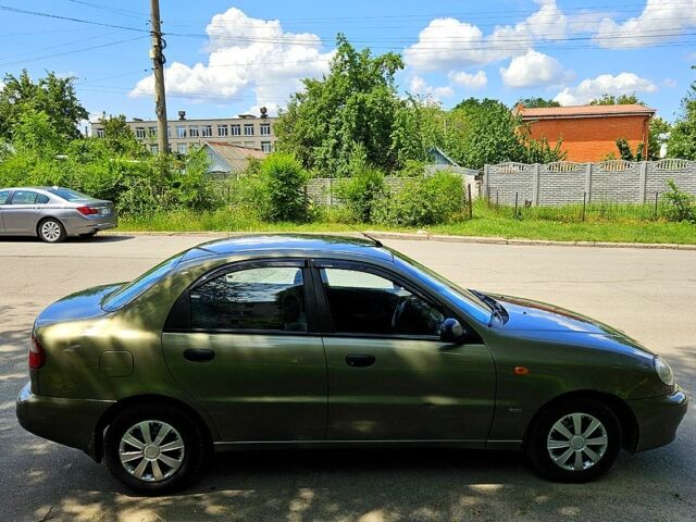 Бежевый Дэу Ланос, объемом двигателя 1.5 л и пробегом 217 тыс. км за 2700 $, фото 5 на Automoto.ua