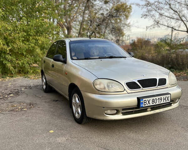 Бежевый Дэу Ланос, объемом двигателя 1.5 л и пробегом 350 тыс. км за 2700 $, фото 1 на Automoto.ua