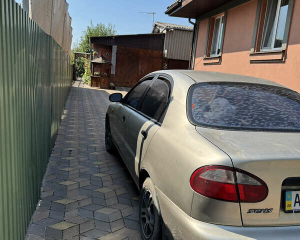 Бежевый Дэу Ланос, объемом двигателя 1.3 л и пробегом 380 тыс. км за 1800 $, фото 3 на Automoto.ua