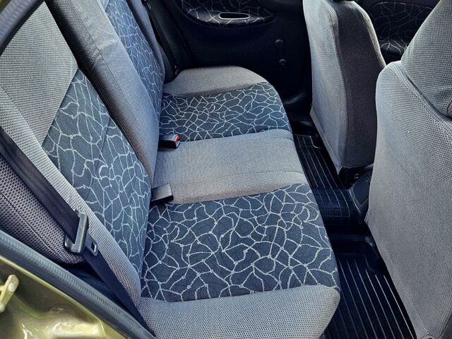 Бежевый Дэу Ланос, объемом двигателя 1.5 л и пробегом 217 тыс. км за 2700 $, фото 12 на Automoto.ua