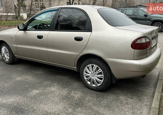 Бежевий Деу Ланос, об'ємом двигуна 1.6 л та пробігом 200 тис. км за 3000 $, фото 5 на Automoto.ua