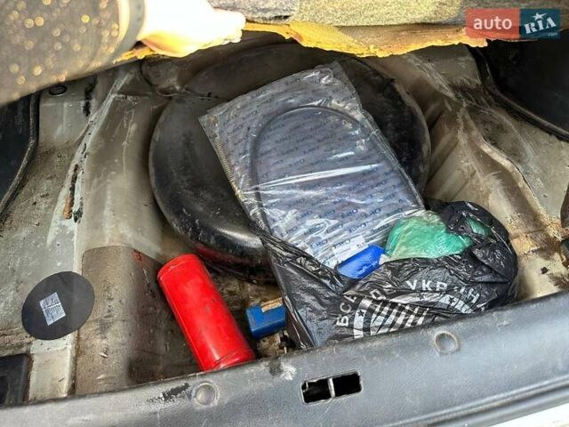 Бежевий Деу Ланос, об'ємом двигуна 1.6 л та пробігом 337 тис. км за 3200 $, фото 7 на Automoto.ua