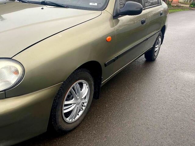 Бежевий Деу Ланос, об'ємом двигуна 1.5 л та пробігом 130 тис. км за 2300 $, фото 4 на Automoto.ua
