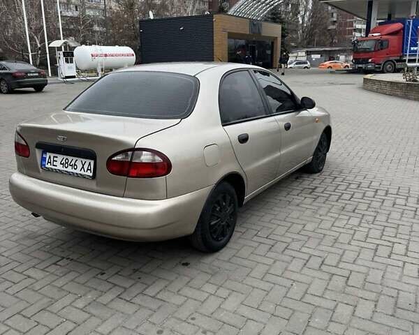 Бежевый Дэу Ланос, объемом двигателя 1.5 л и пробегом 260 тыс. км за 3200 $, фото 7 на Automoto.ua