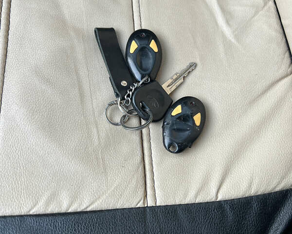 Бежевый Дэу Ланос, объемом двигателя 1.5 л и пробегом 350 тыс. км за 2700 $, фото 14 на Automoto.ua