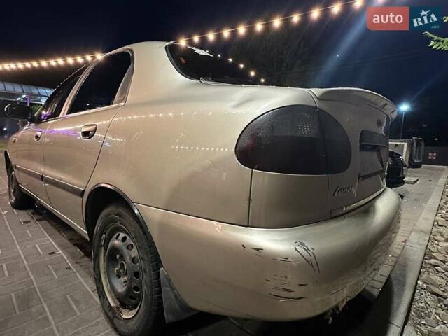 Бежевий Деу Ланос, об'ємом двигуна 1.6 л та пробігом 337 тис. км за 3200 $, фото 23 на Automoto.ua