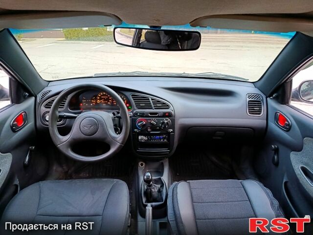 Бежевый Дэу Ланос, объемом двигателя 1.3 л и пробегом 230 тыс. км за 1600 $, фото 3 на Automoto.ua