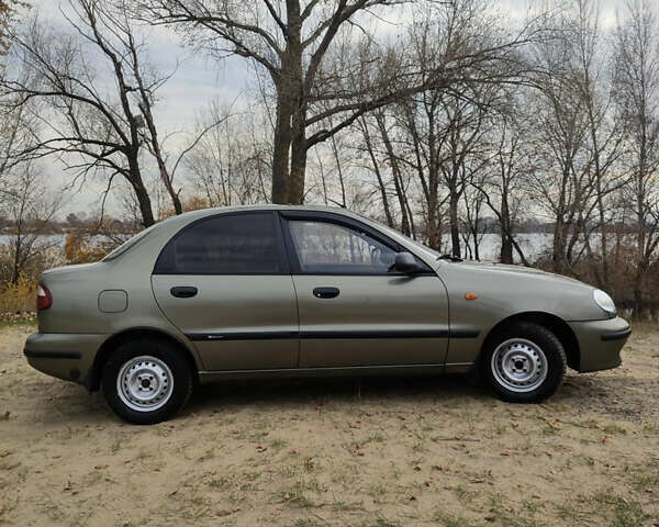 Бежевый Дэу Ланос, объемом двигателя 1.5 л и пробегом 238 тыс. км за 2599 $, фото 6 на Automoto.ua