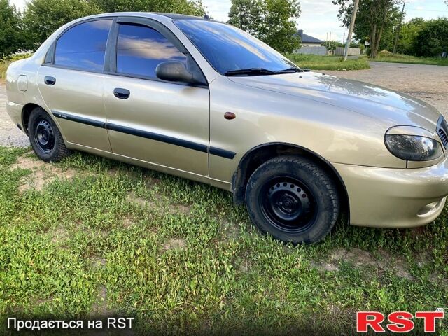 Бежевий Деу Ланос, об'ємом двигуна 1.5 л та пробігом 385 тис. км за 2300 $, фото 3 на Automoto.ua