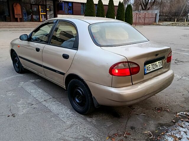 Бежевый Дэу Ланос, объемом двигателя 1.3 л и пробегом 230 тыс. км за 1600 $, фото 5 на Automoto.ua