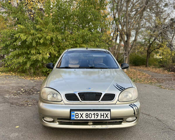 Бежевый Дэу Ланос, объемом двигателя 1.5 л и пробегом 350 тыс. км за 2700 $, фото 5 на Automoto.ua