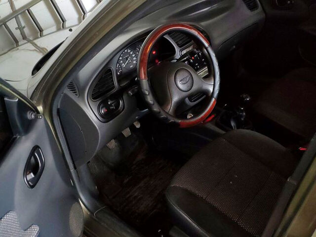 Бежевый Дэу Ланос, объемом двигателя 1.5 л и пробегом 263 тыс. км за 3250 $, фото 7 на Automoto.ua