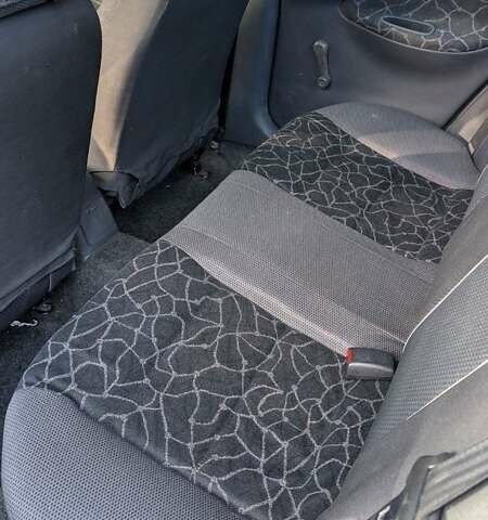 Деу Ланос 2004 у Львові на Automoto.ua Бежевий Деу Ланос, об'ємом двигуна 1.5 л та пробігом 283 тис. км за 2000 $, фото 4 на Automoto.ua