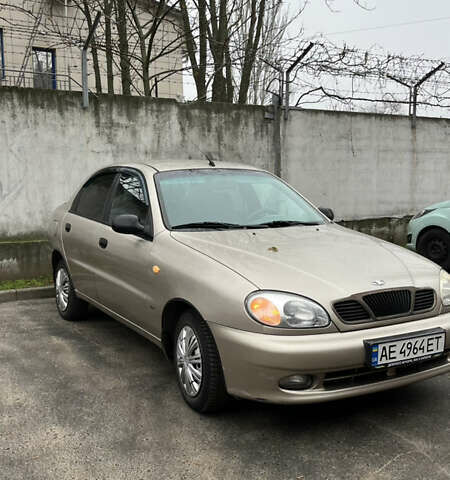 Бежевий Деу Ланос, об'ємом двигуна 1.6 л та пробігом 200 тис. км за 3000 $, фото 2 на Automoto.ua