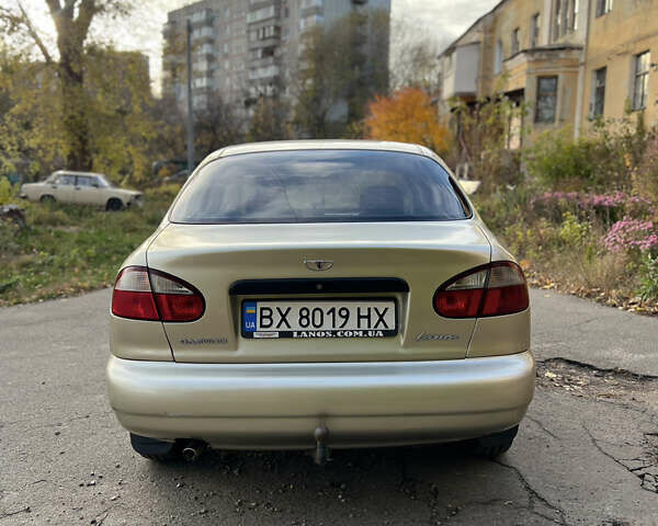 Бежевый Дэу Ланос, объемом двигателя 1.5 л и пробегом 350 тыс. км за 2700 $, фото 4 на Automoto.ua