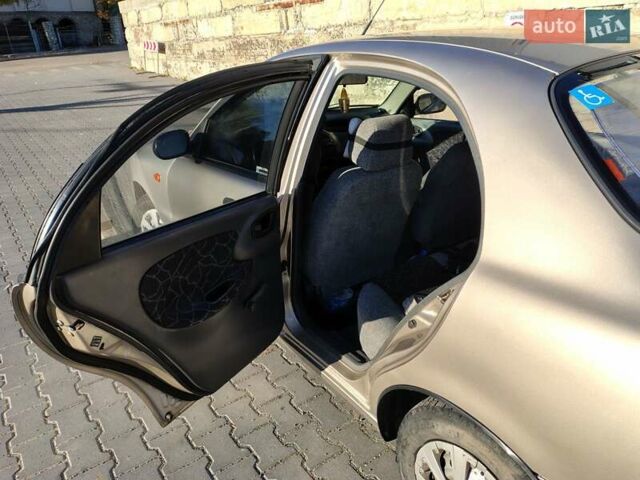 Бежевый Дэу Ланос, объемом двигателя 1.5 л и пробегом 353 тыс. км за 1700 $, фото 7 на Automoto.ua