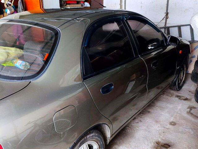 Бежевый Дэу Ланос, объемом двигателя 1.5 л и пробегом 263 тыс. км за 3250 $, фото 4 на Automoto.ua