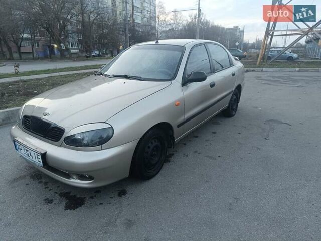 Бежевий Деу Ланос, об'ємом двигуна 1.5 л та пробігом 220 тис. км за 2800 $, фото 2 на Automoto.ua